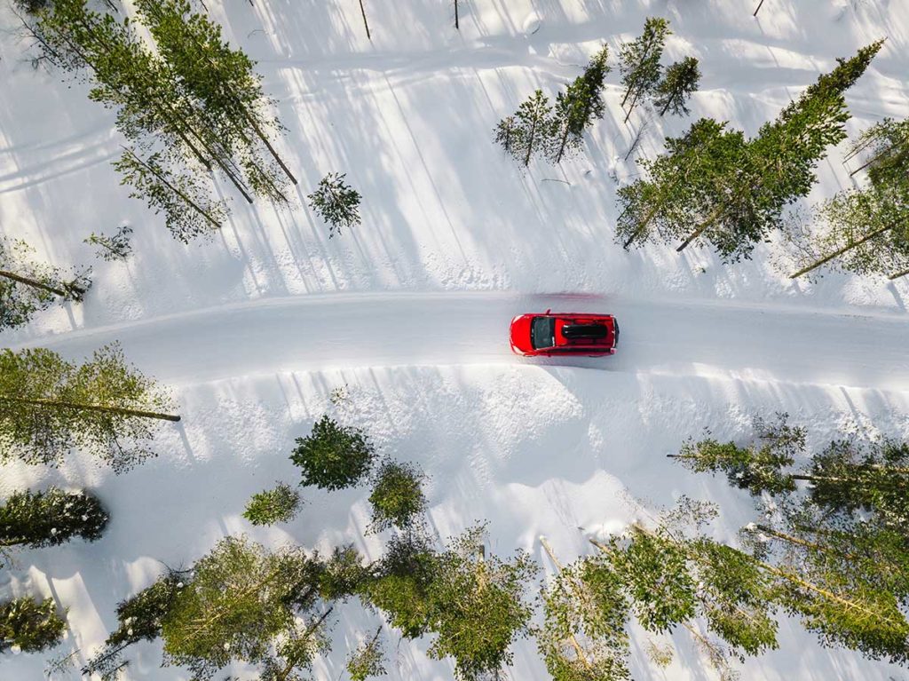 Consejos sobre cómo conducir cuando hay nieve en la carretera