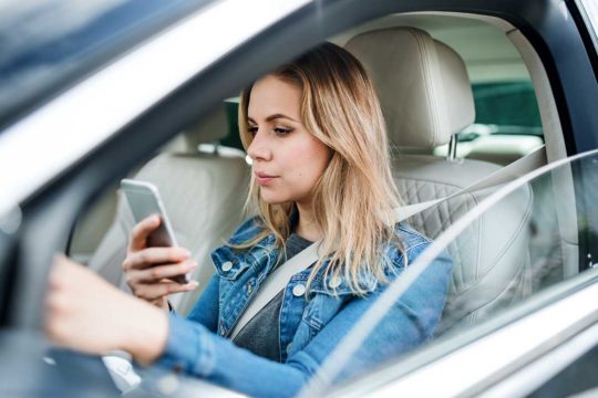 La app de la DGT para llevar el carnet de conducir en el móvil