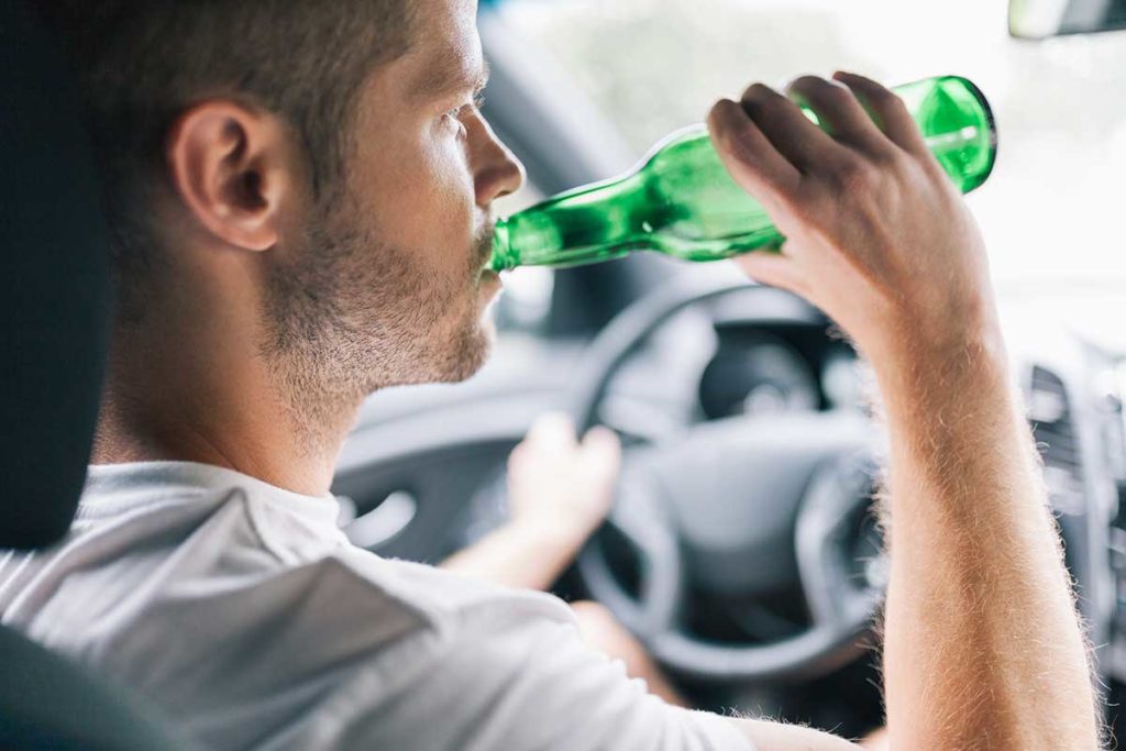 conducir alcohol ebrio coche indemnizacion