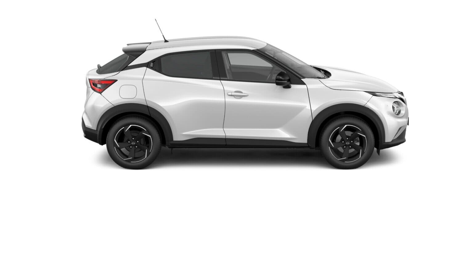 Renting Nissan Juke Acenta B-SUV Manual Sapporo White