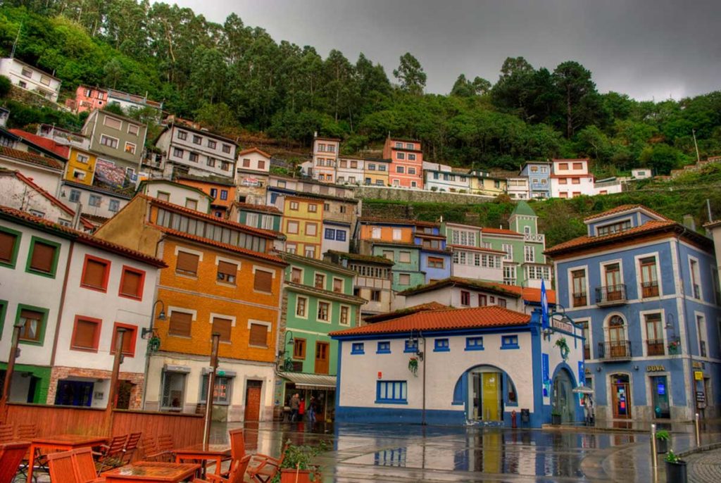 cudillero casas colores asturias escapadas romanticas