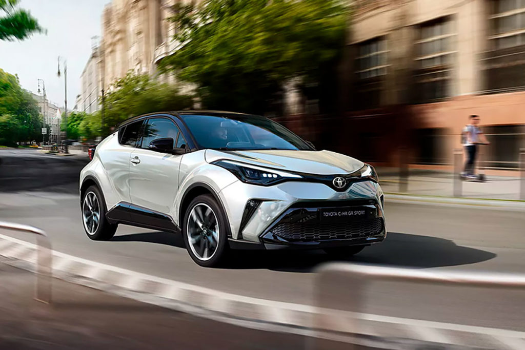 Mejores coches híbridos en España ya en el renting: Toyota C-HR