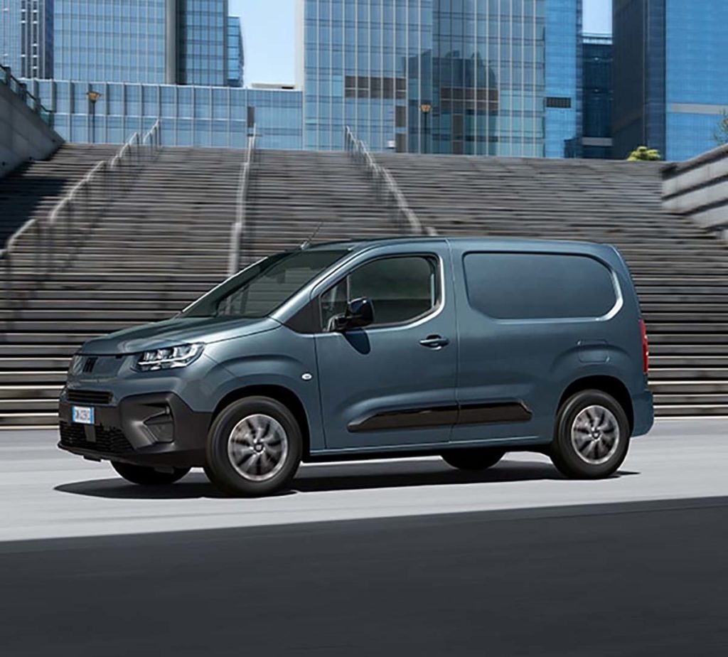 Las furgonetas de renting más solicitadas por los autónomos en 2024: Fiat Doblo