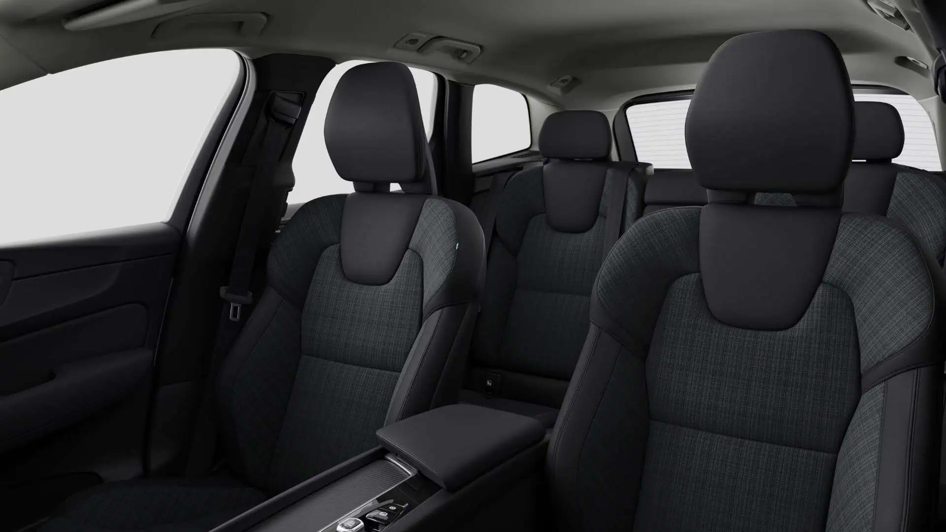 Renting New Volvo XC60 Core SUV MHEV Crystal White MY2026 AWD 4x4 Automático Etiqueta ECO Asientos