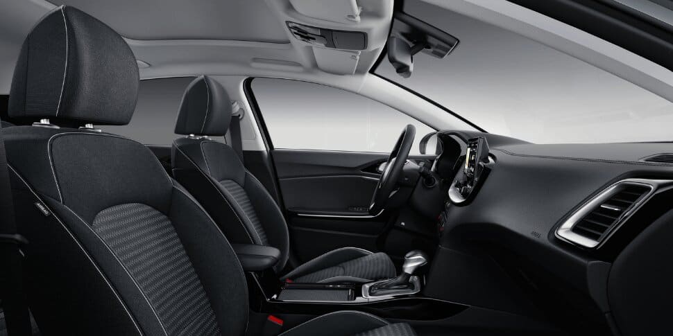 Renting Kia XCeed Business Gasolina Blanco SUV Renting Finders Interior