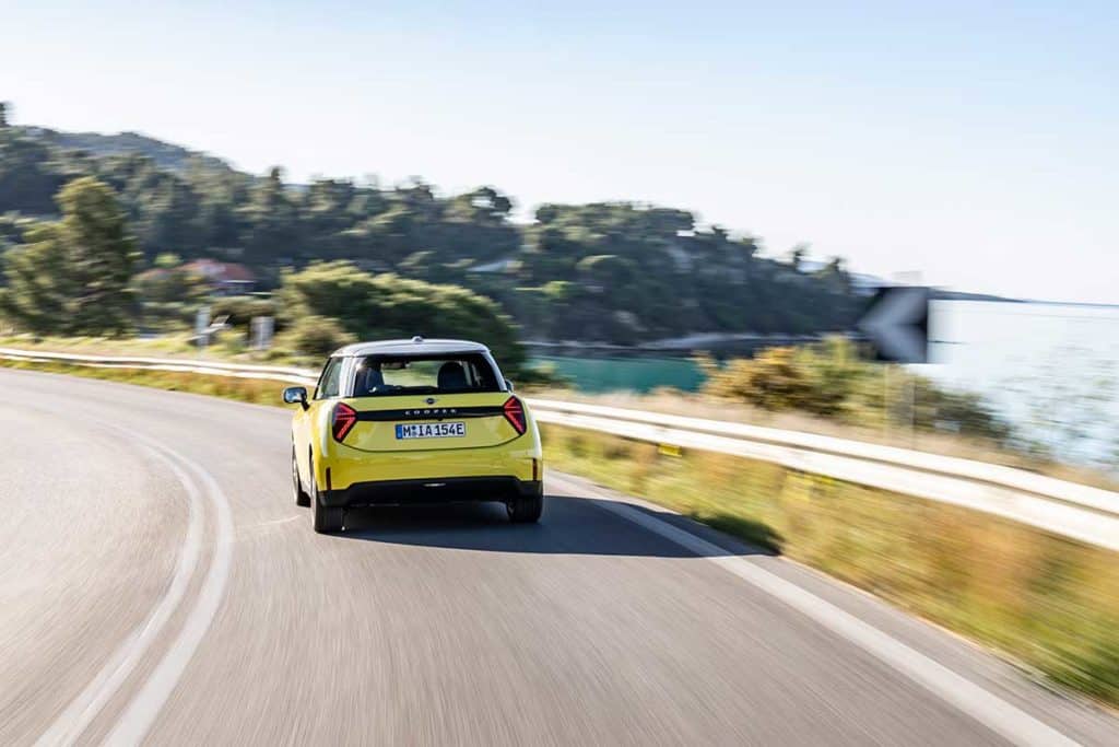 Descubre la auténtica esencia del nuevo Mini Cooper E