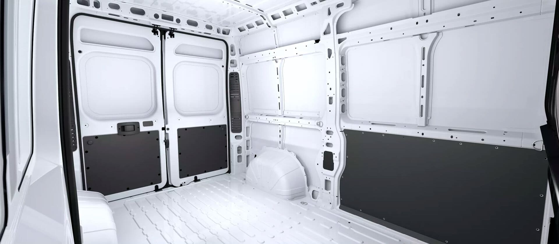 Renting New Toyota Proace Max L2 H2 GX Blanco Polar Furgoneta Industrial Manual 3 Plazas Renting Finders Interior