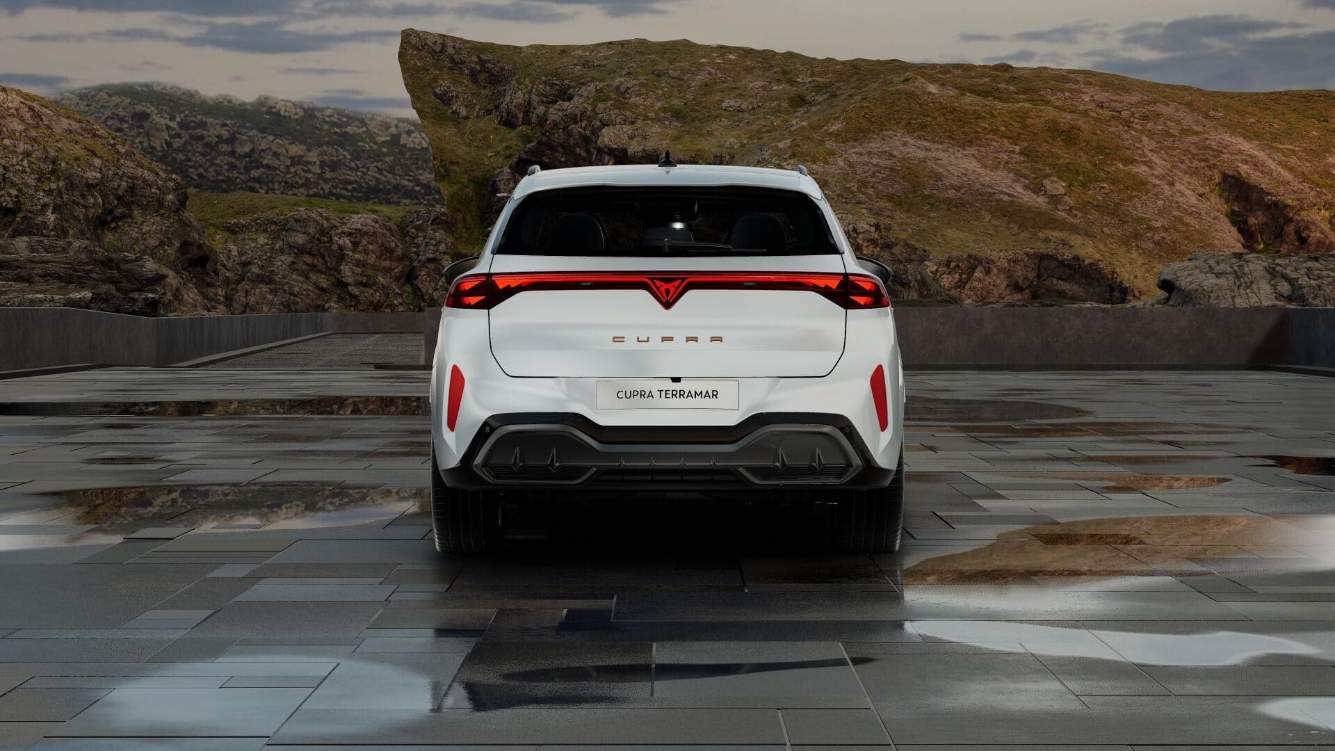 Renting Cupra Terramar Blanco Glacial SUV Automático Micro-Híbrido Etiqueta ECO