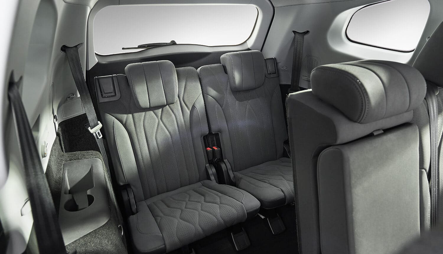 Renting Ebro S800 Luxury Gris Bambu SUV Automático Asientos