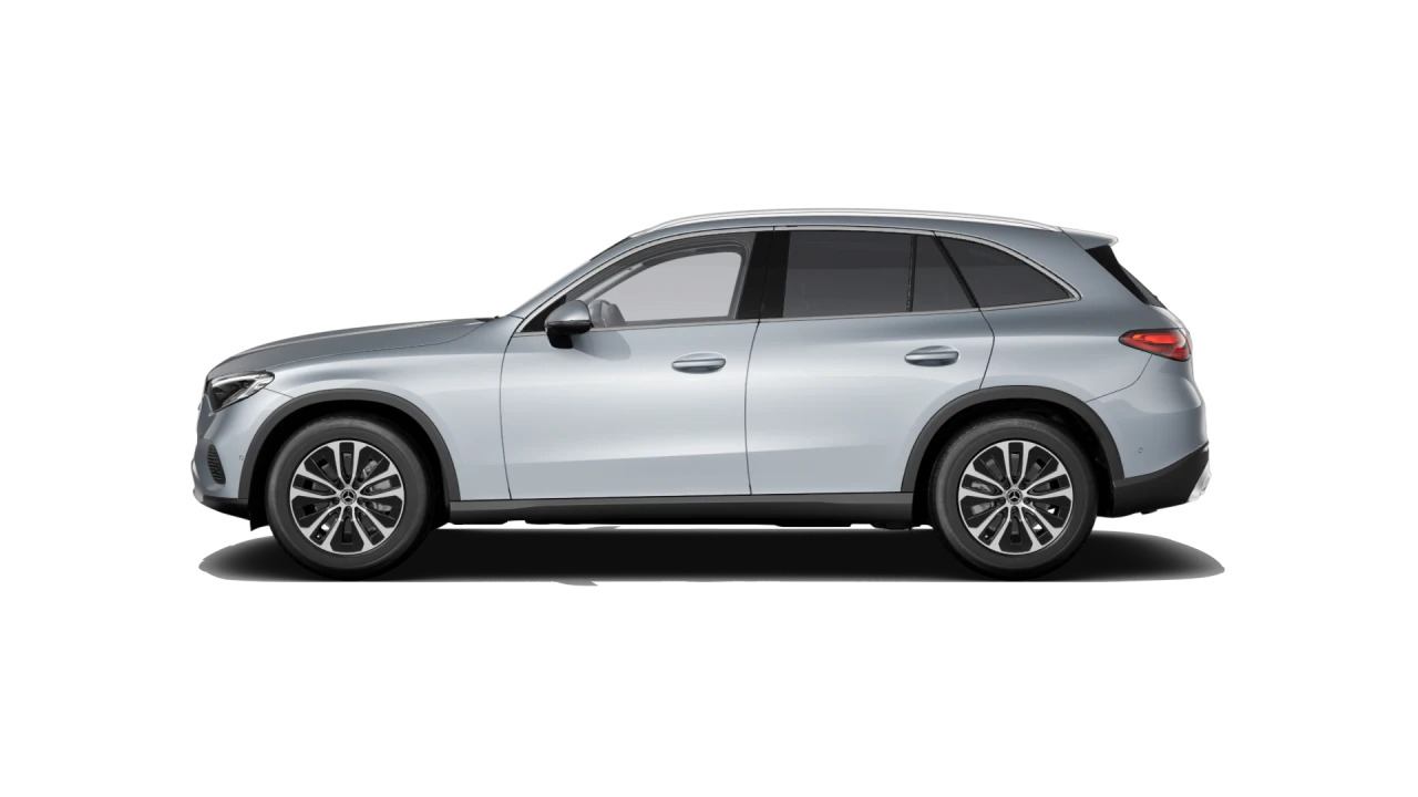 Renting Mercedes-Benz GLC 220d 4MATIC Avantagarde Advanced Plus Plata High-Tech SUV 4x4 Automático