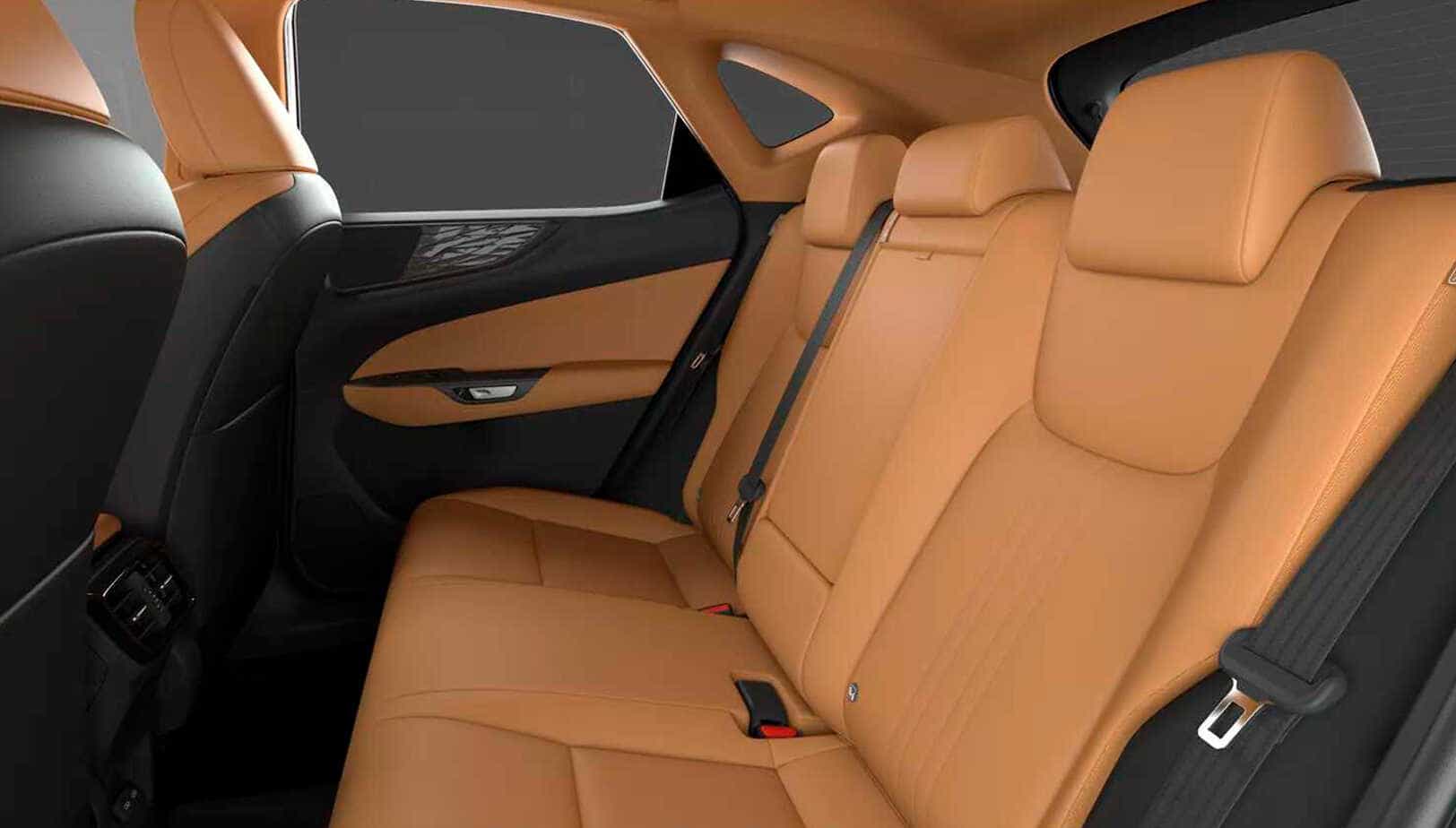 Renting Lexus NX 450h Premium+ Nova Blanco SUV Automático PHEV Híbrido-Enchufable Etiqueta 0 Asientos