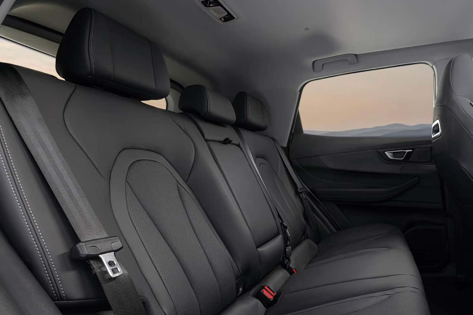 Renting New Ebro S400 HEV Excellence SUV Automático Híbrido Etiqueta ECO Asientos