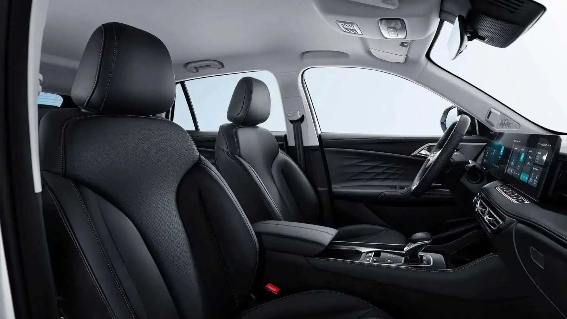 Renting New MG HS HEV Comfort Arctic Blue SUV Híbrido Etiqueta ECO Interior
