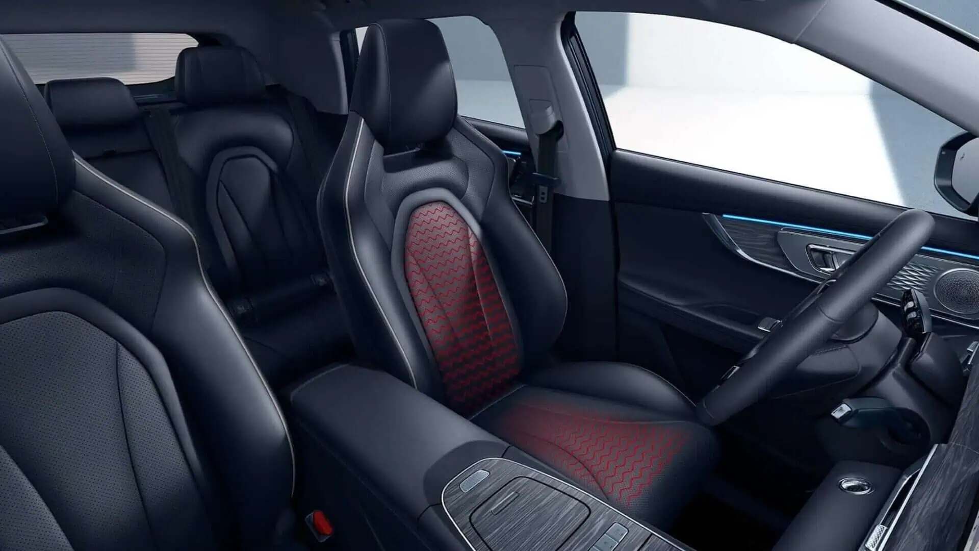 Renting New Omoda 5 Pure SUV Híbrido Automático Etiqueta ECO 5 Plazas Asientos