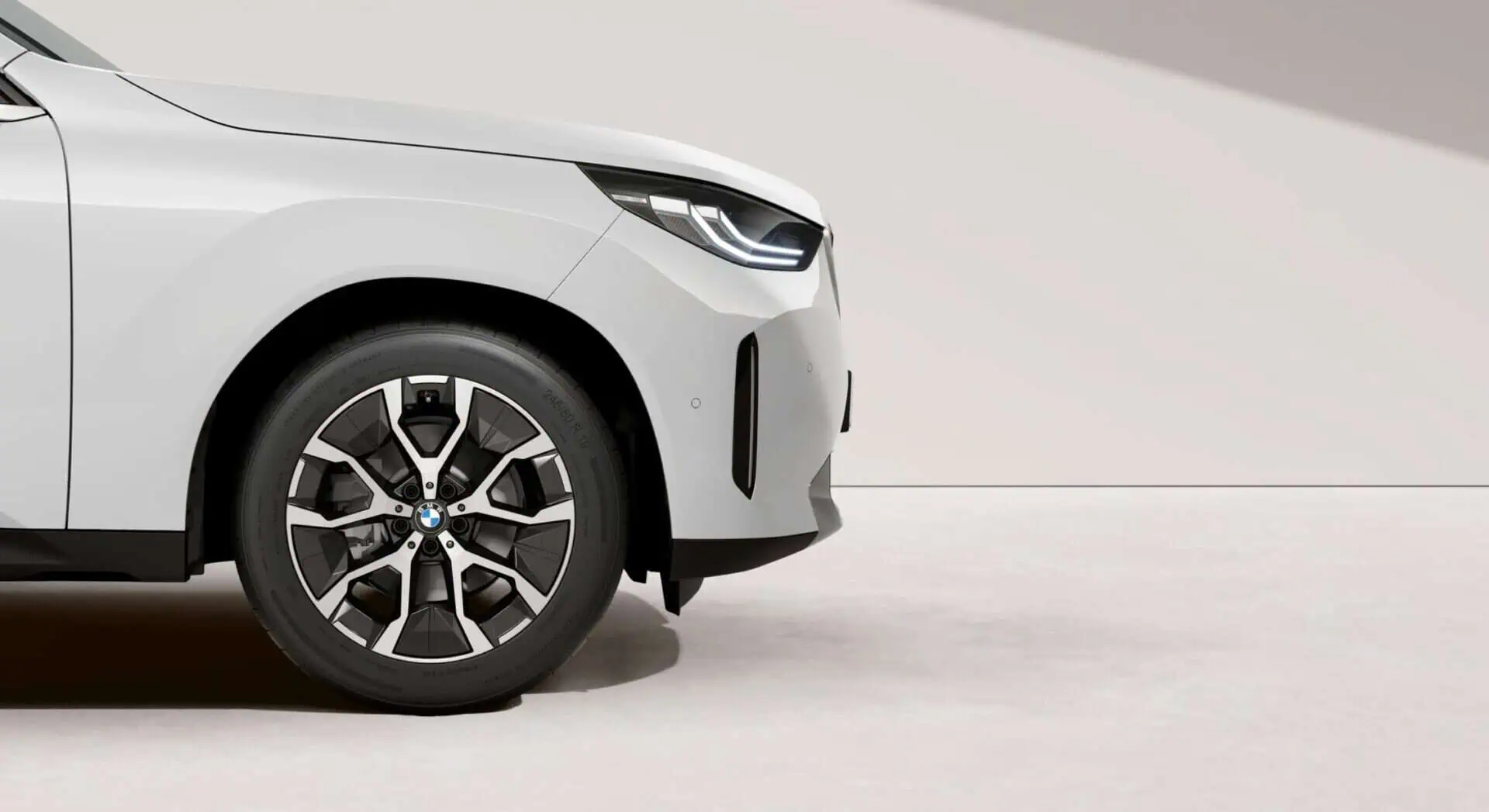 Renting New BMW X3 Alpine White Solido SUV Micro-Híbrido Automático Etiqueta ECO