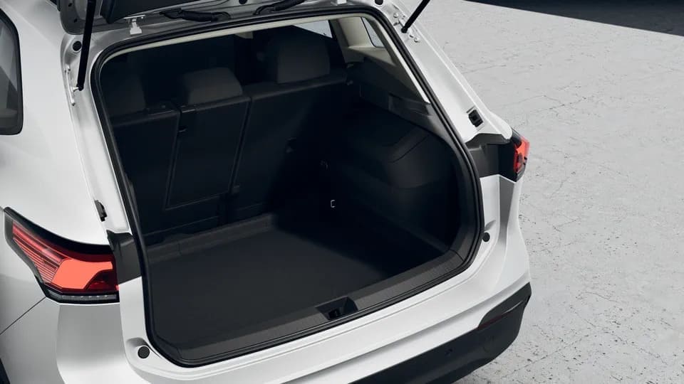 Renting New Volkswagen Tiguan Blanco SUV Automático MHEV Etiqueta ECO