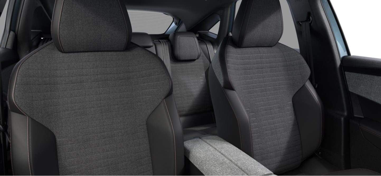 Renting New Peugeot 3008 Hybrid Allure Azul Ingaro SUV Híbrido Etiqueta ECO Asientos