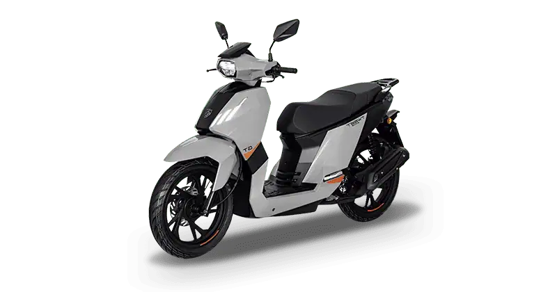 Renting New Peugeot Tweet 125 GT ABS Grey Scooter Moto Automática