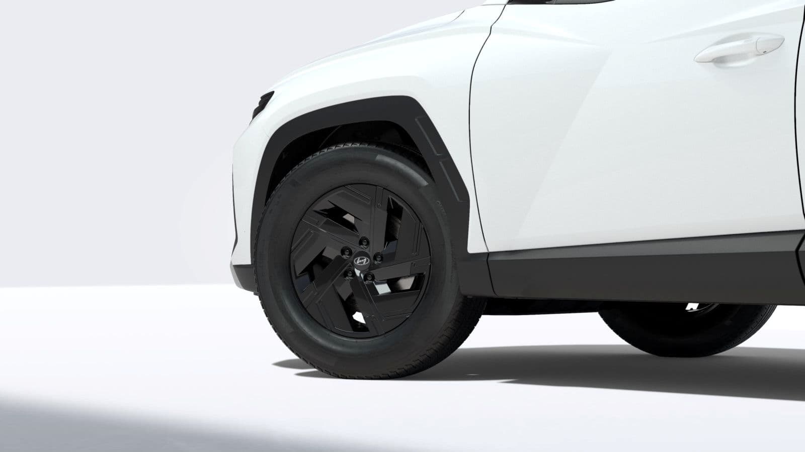 Renting New Hyundai Tucson Black Line Atlas White SUV Hybrid Automático Etiqueta ECO