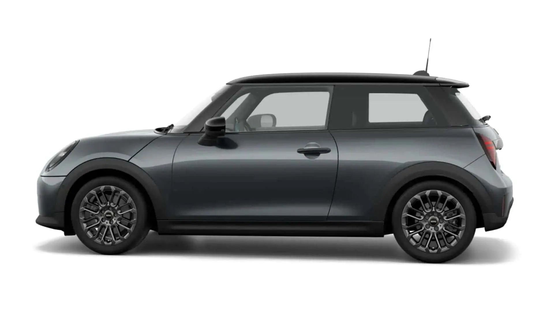 Renting New Mini Cooper C Favoured Legend Gray Compacto Automático Gasolina Etiqueta C