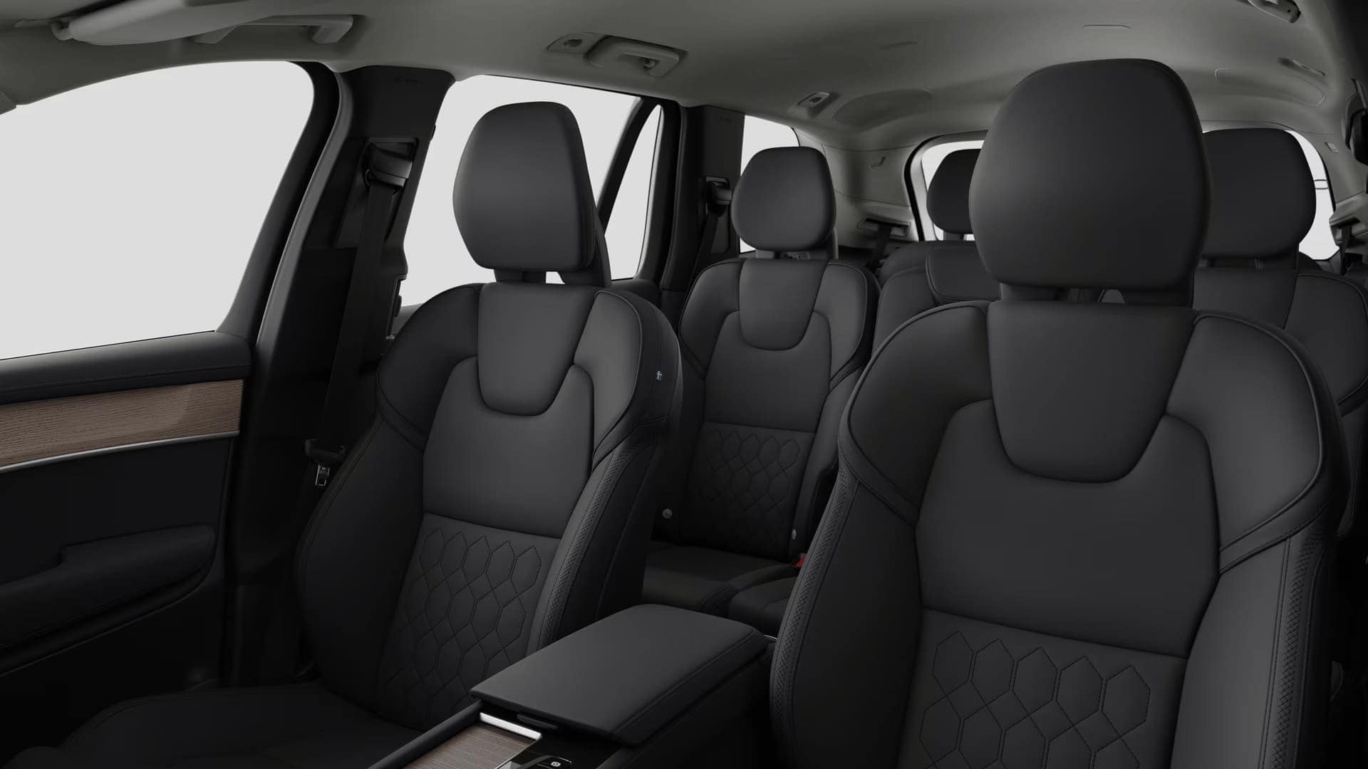 Renting New Volvo XC90 Plus Dark Platinum Grey SUV Micro-Híbrido Etiqueta ECO 7 Plazas Asientos