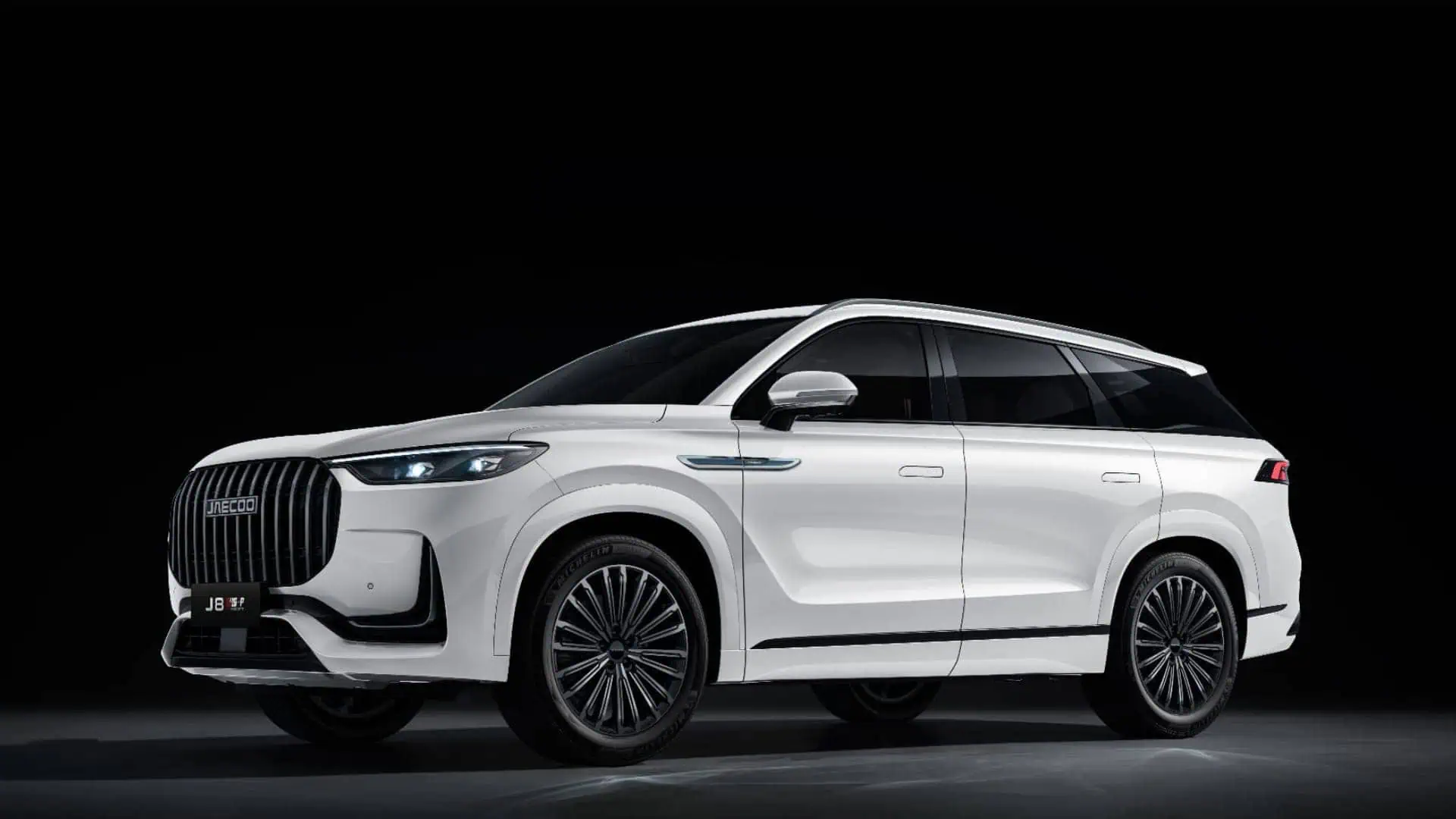 Renting New Jaecoo 8 Exclusive Blanco Aura SUV Automático 7 Plazas