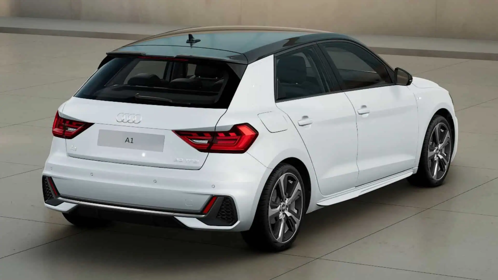Renting Audi A1 Sportback Adrenalin Blanco Glaciar Techo Negro Compacto Automático