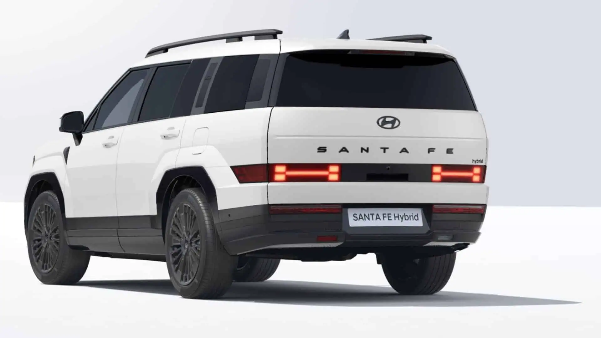 Renting New Hyundai Santa Fe Calligraphy Creamy White SUV 7 Plazas HEV Etiqueta 0