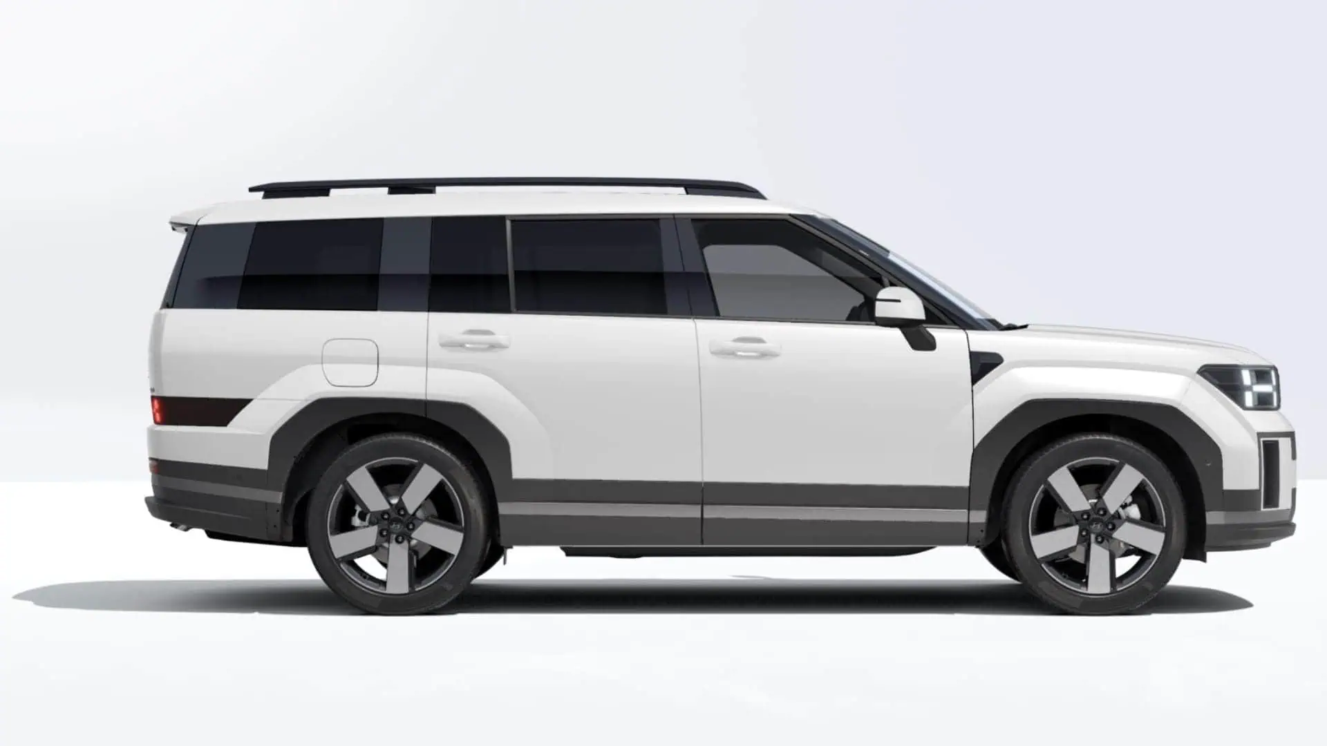 Renting New Hyundai Santa Fe Style Creamy White SUV 7 Plazas PHEV Etiqueta 0