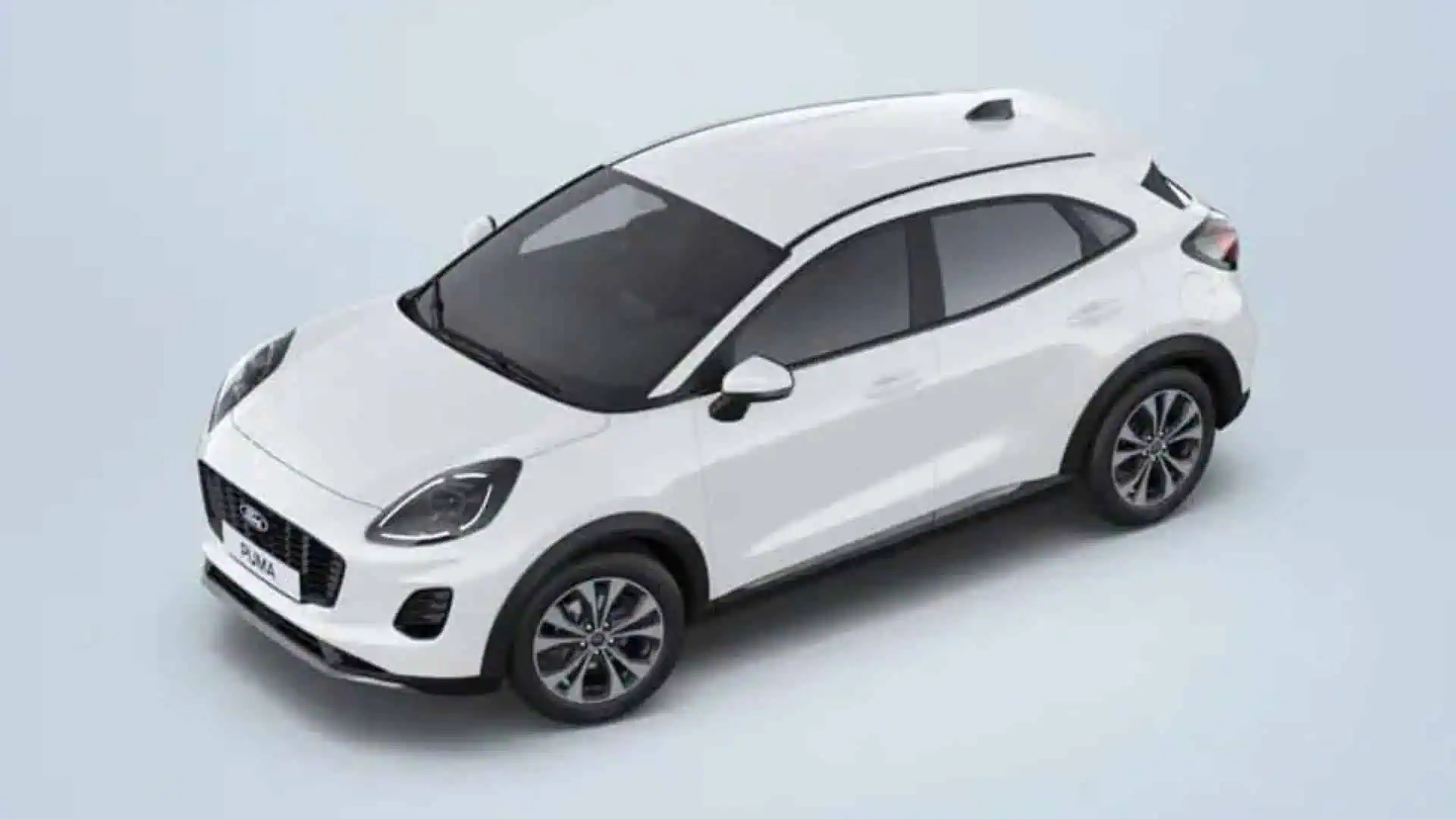 Renting New Ford Puma Titanium Blanco Frozen SUV MHEV Micro-Híbrido Etiqueta ECO