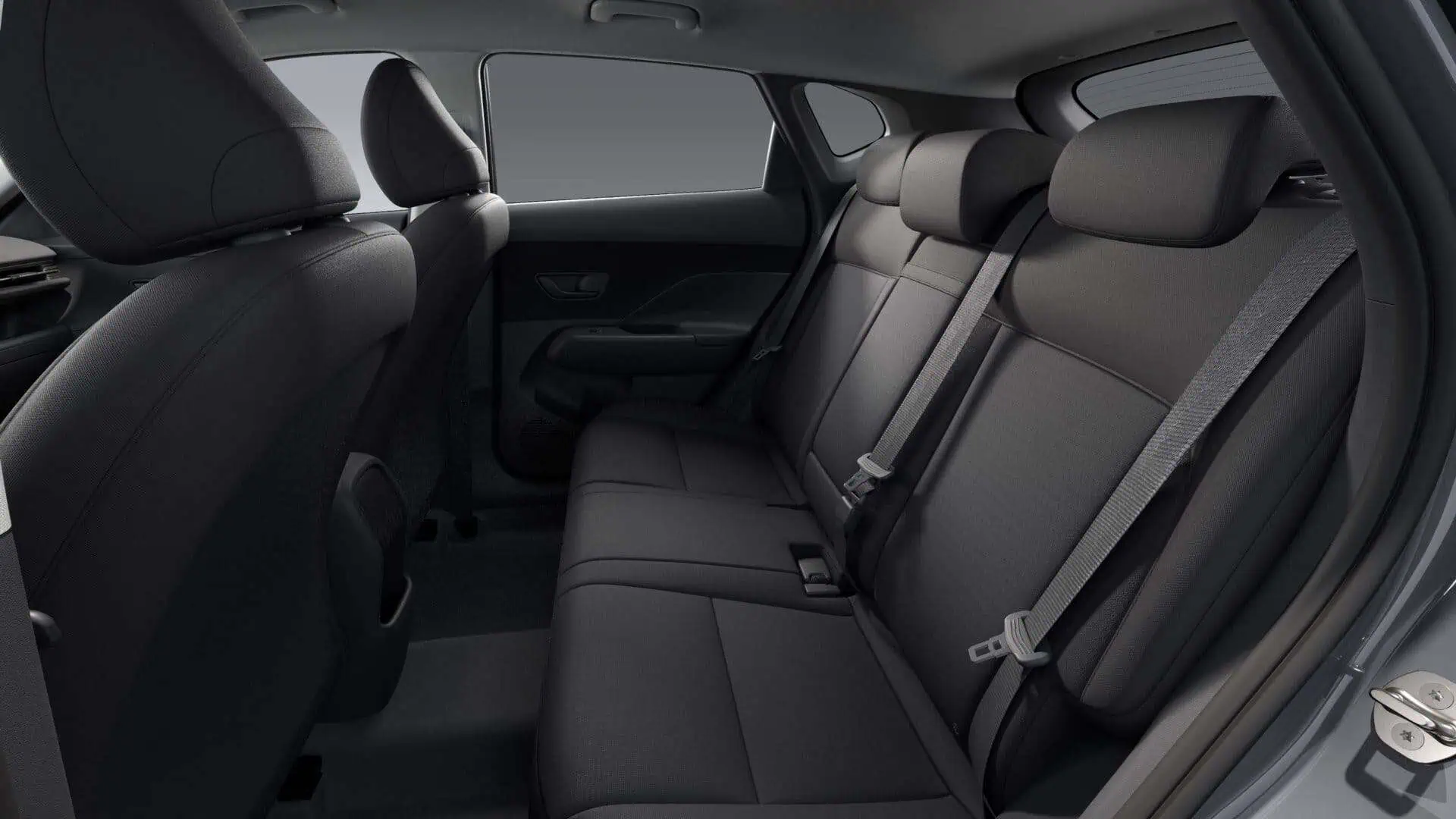 Renting Nuevo Hyundai Kona HEV Maxx Atlas White Sólido SUV Automático Híbrido Etiqueta ECO Asientos