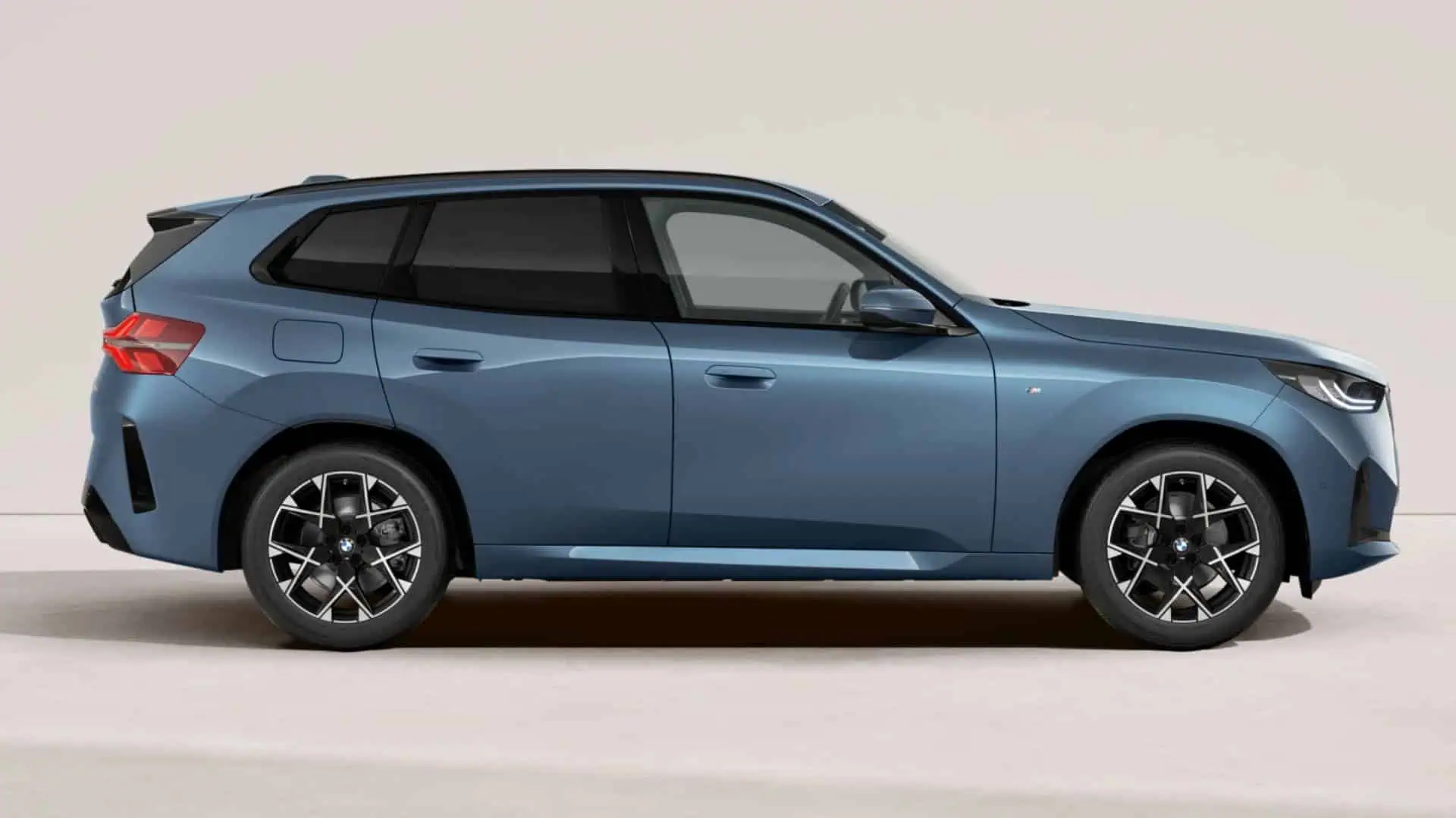 Renting New BMW X3 20d xDrive M Sport Azul Race Metalizado SUV MHEV Automático Etiqueta ECO