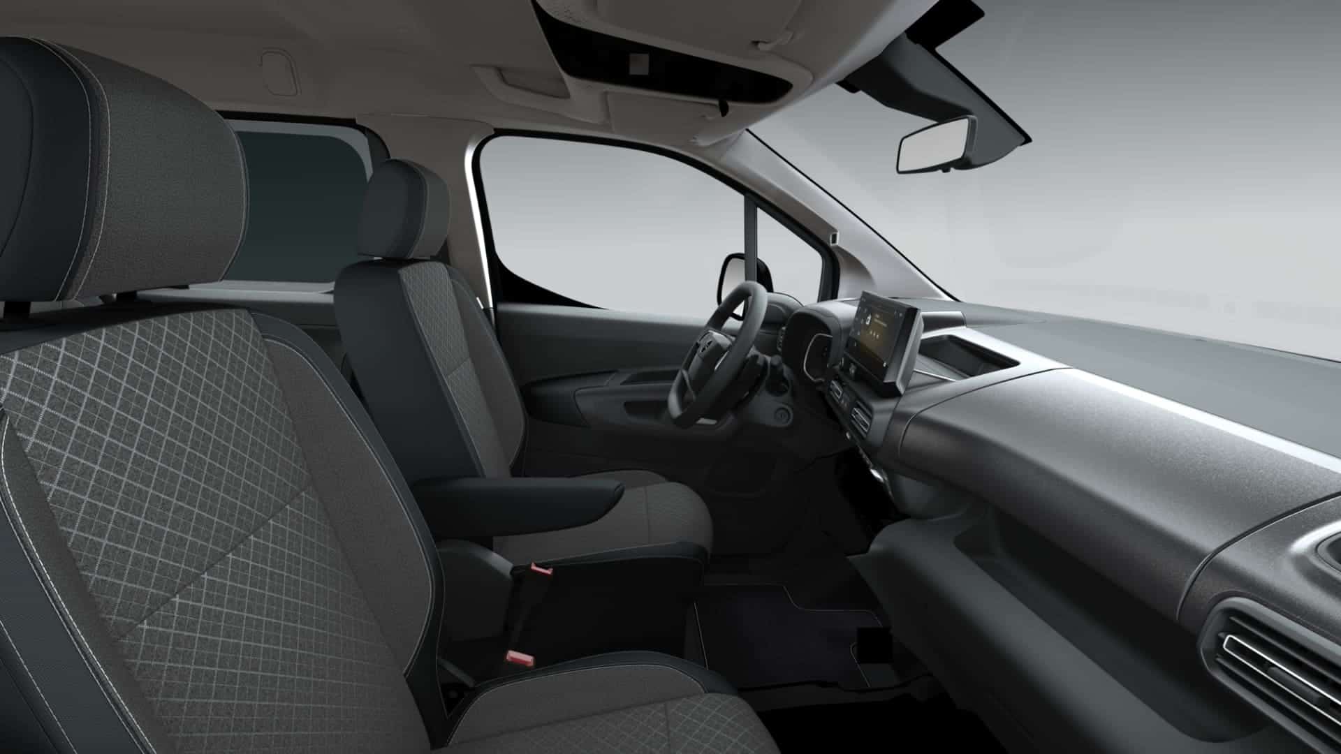 Renting Opel Combo Combi Ultimate Blue Kiaman Furgoneta Mixta Familiar 5 Plazas Manual Asientos