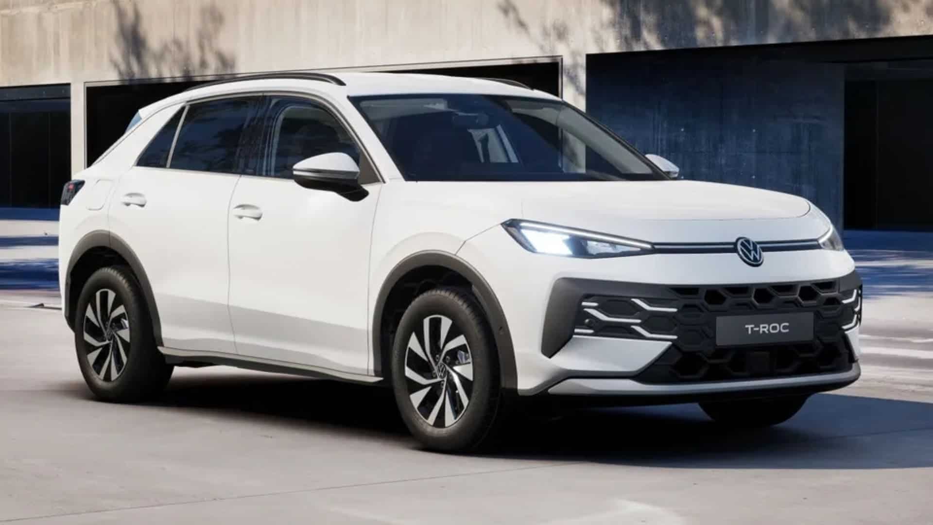 Renting New Volkswagen T-Roc Match Blanco Punto SUV MHEV Etiqueta ECO